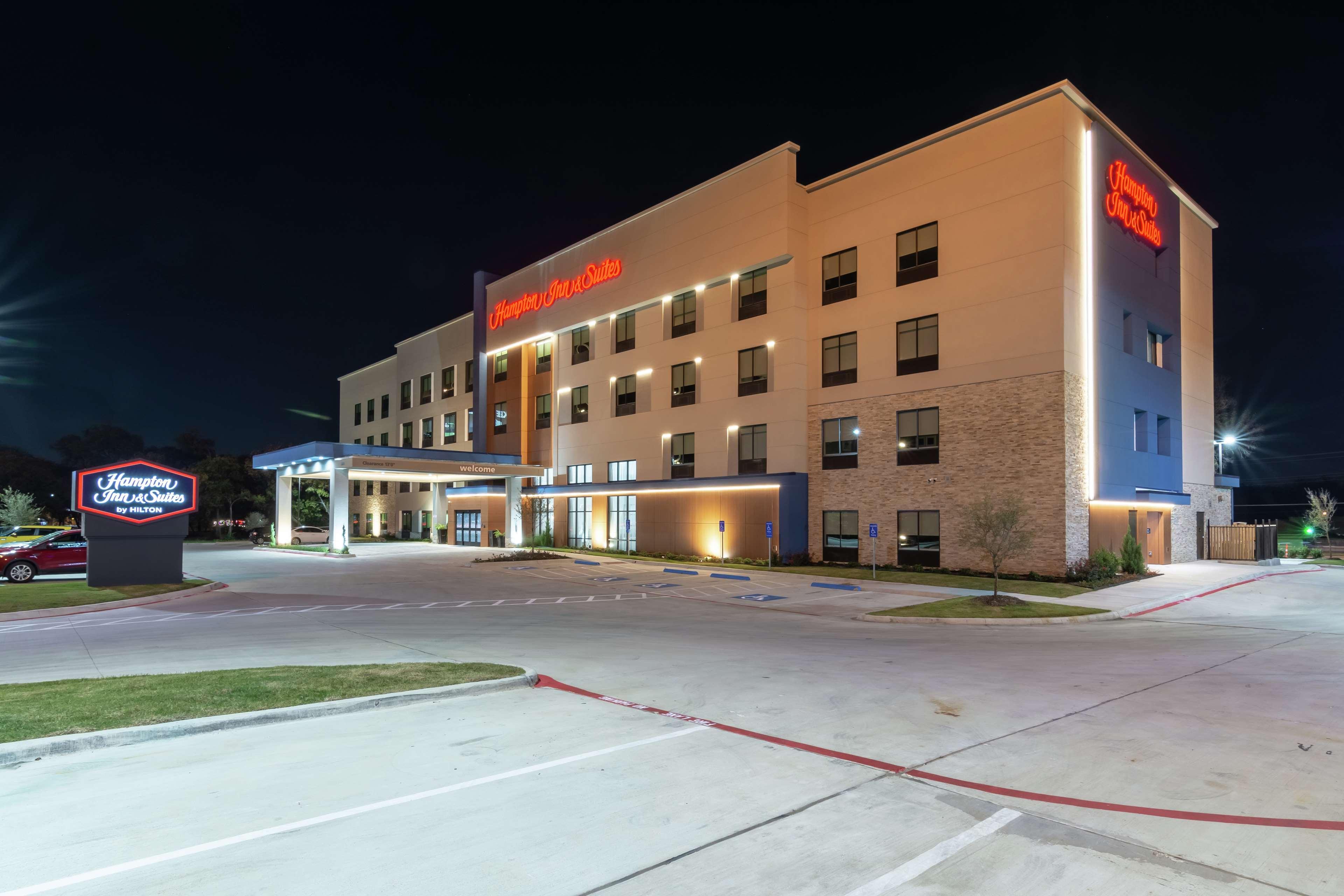 Hampton Inn&Suites Dallas East Exterior foto